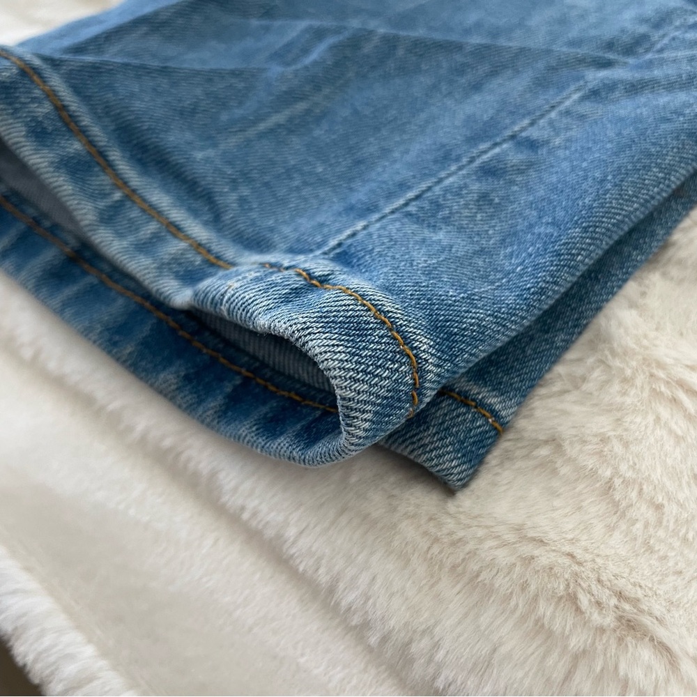 Zara Men’s Jeans (light wash) (Men’s Size W32) - Picture 7 of 13